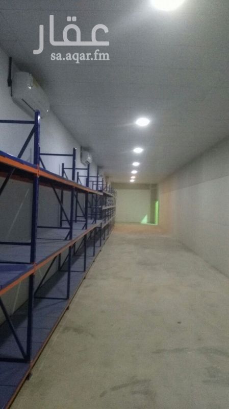 1286130 مستودعات طيبة للإيجار مقسمة إلى غرف وكل غرفة لها باب خاص بمساحات مختلفة مرخصة من هيئة الغذاء والدواء