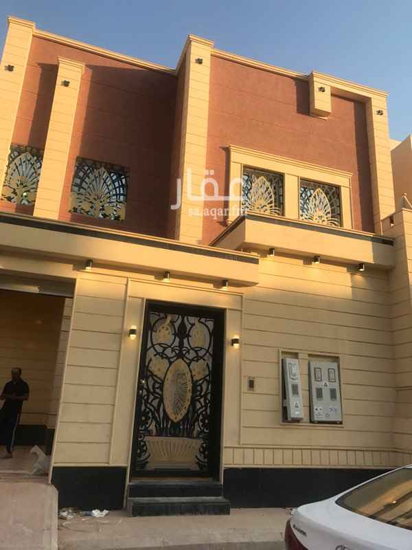 1705185 فله للايجار درج داخي
في الرمال الواحه