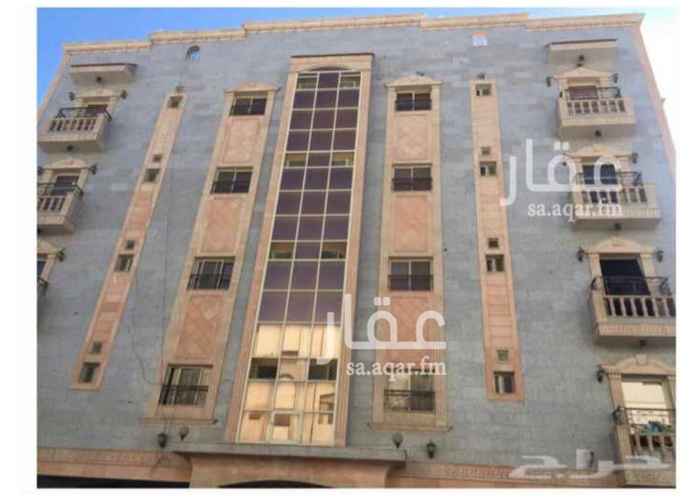 1758622 ٣ غرف وصاله وحمامين ومطبخ
رقم الحارس : 0573061677