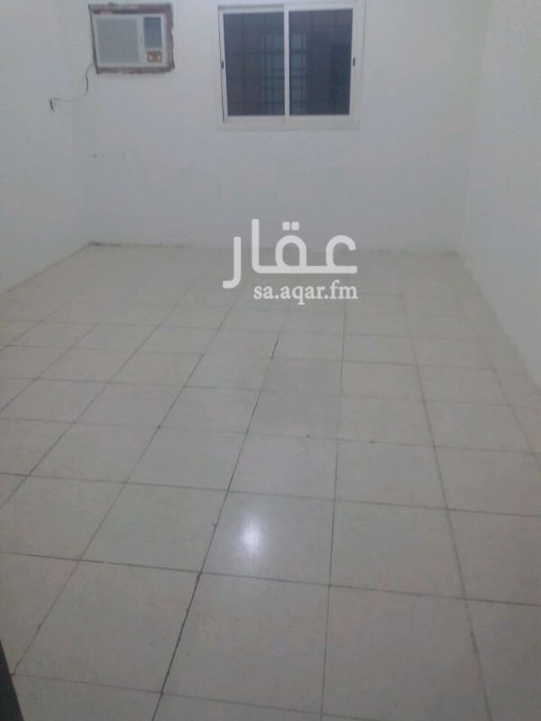 1653569 غرفه وصاله وحمام ومطبخ مكيفات ممتازه مصعد ممتاز باركن سيارات ممتاز خدمات متوفره حول العقار وبجانبك مسجد حول العقار عوائل حي اليرموك شارع الشهارين عوائل