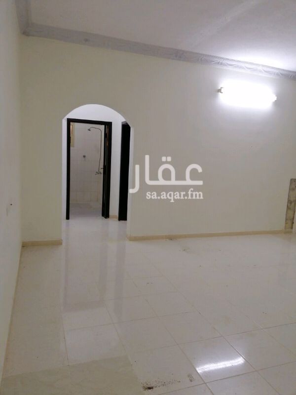 1653571 غرفه وصاله وحمام ومطبخ مكيفات اسبلت ممتازه خدمات متوفره حول العقار عوائل حي اشبيليه شارع بحر العرب