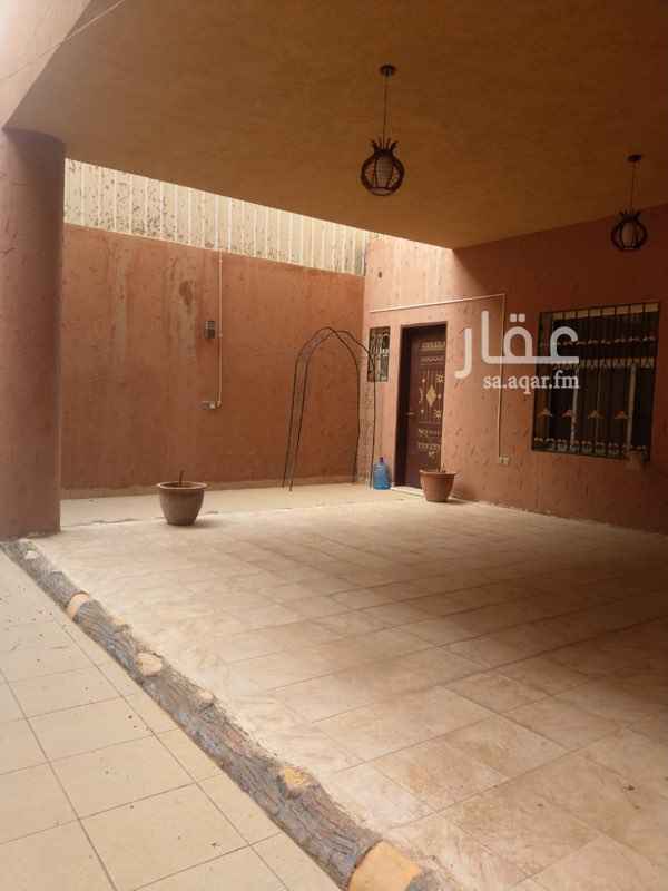 1496847 مجلس. ومقلط مطبخ راكب.
3 غرف نوم ماستر
11 مكيفات راكبه.
غرفه خادمه بحمام كبيره
مكان مجهز للغسيل تحت وفوق
غرفه سائق
كراج سياره
حديقه خلفيه
مجهز بكاميرات علي الشارع والحوش
من المالك مباشره