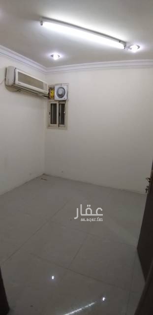 1514496 غرفه وحمام صغيره وراكب مكيف اسبلت .....