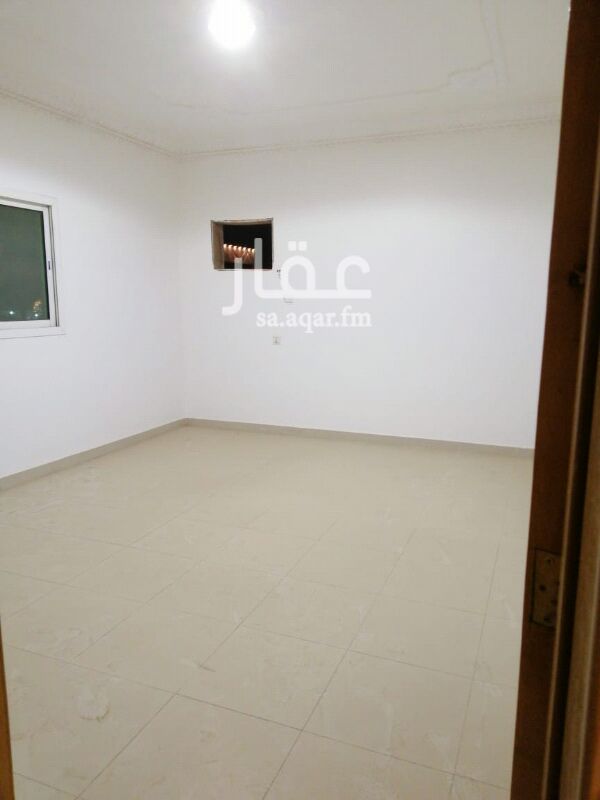 1356647 غرفة وحمام ومطبخ راكب ومكيفات راكبة