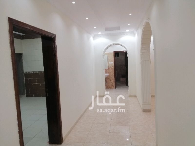 1383039 شقة خلف قصر ولايف بالعزيزية
اربع غرف وحمامين وصالة ومطبخ ومخزن داخل المطبخ
دور ثاني
لايوجد مصعد
الايجار سنوي
السعر ثابت
نرحب بالعوائل الصغيرة
ارجوو عدم الازعاج التواصل للجاد فقط