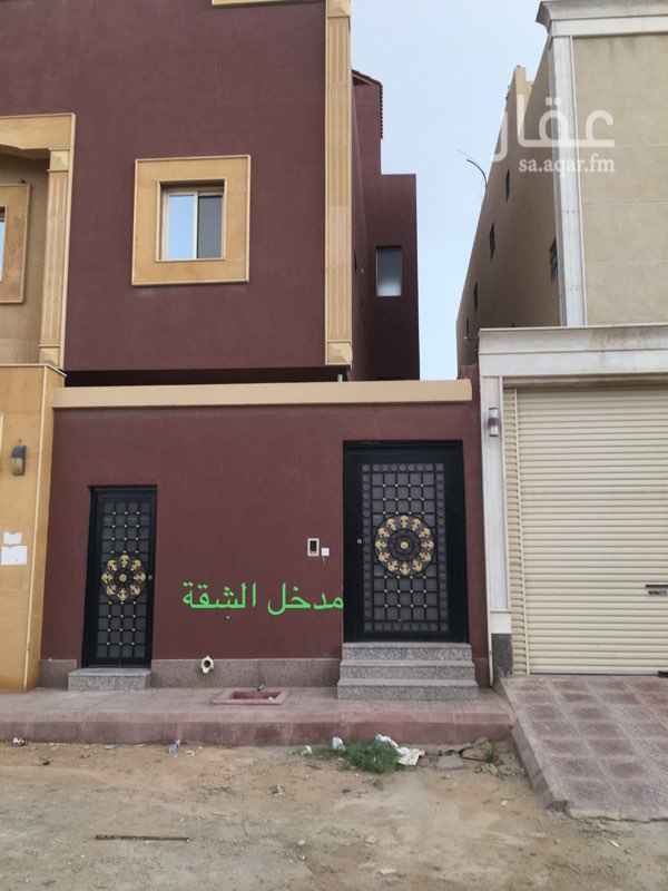 1509706 شفة في العارض مدخل خاص مستقل في الدور العلوي غير موثث