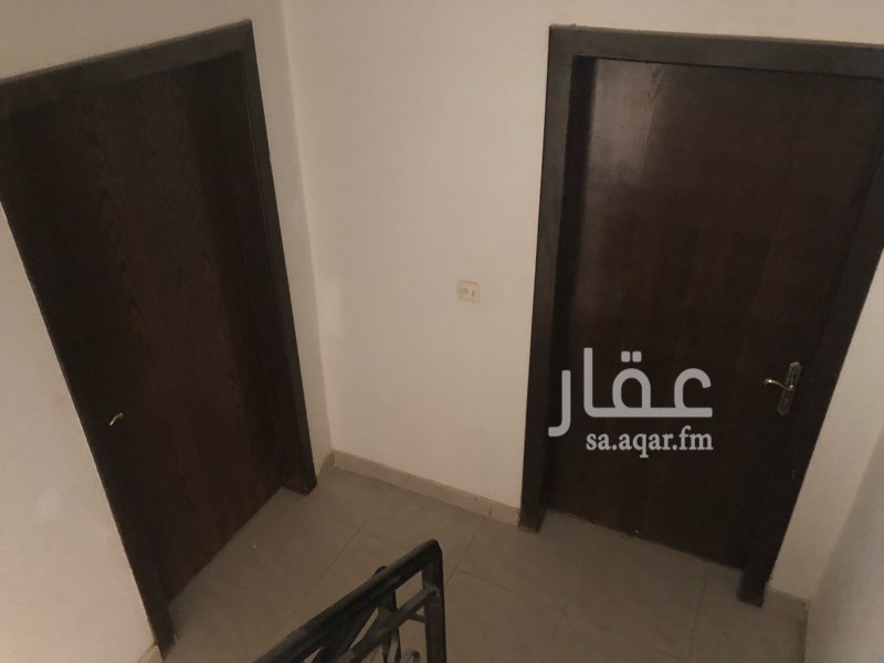 1474904 دور علوي للايجار