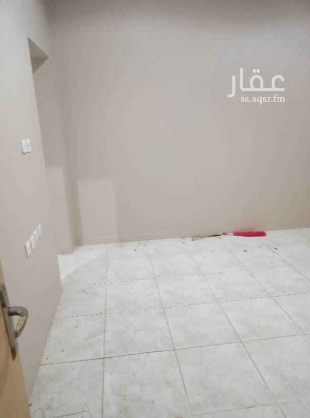 1530175 شقق عزاب للإيجار بحي الجزيرة غرفه وحمام مكيف راكب يوجد مصعد ويوجد باركن للتواصل مصطفى سعيد 0546863989
