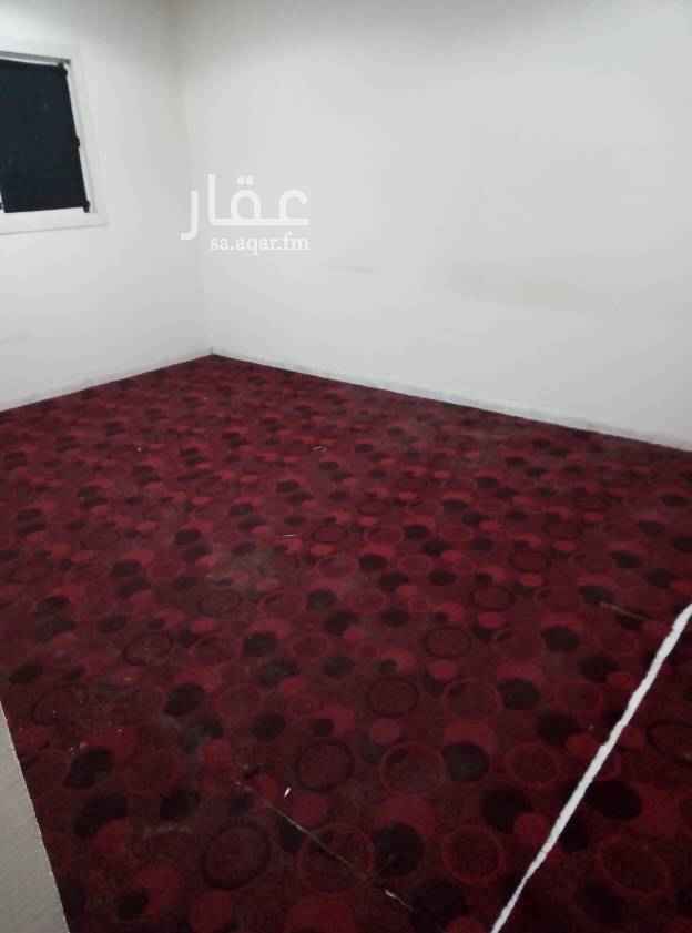 1550284 شقق عزاب للإيجار بحي الجزيرة غرفه وحمام مكيف راكب يوجد مصعد ويوجد جميع الخدمات بجوار العماره كما يوجد فريق عمل الصيانه للتواصل مصطفى سعيد 0546863989