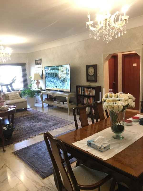 1548645 فيلا ممتازة وفرصة نادرة ..
الواجهة شرقية و غربية.
حمامات مجددة بالكامل .
مطبخين جديدين .
جميع أرضيات ( المدخل ، والصالة التحتية، الدرج ، وصالة المعيشة الاساسية العلوية) كلها من الرخام الفاخر ؛ البيج، والوردي/ الروز .
اغلب الغرف مزودة بورق حائط او بطلاء انيق وفاخر .
مكيفات الفيلا سبليت عمرها اقل من سنة .
خمس مواقف سيارات مظللة خارجية و داخلية.
غرفتين خارجية (للسائق و الحارس).
الڤيلا في منطقة مرتفعة .
للتواصل
059 977 2384