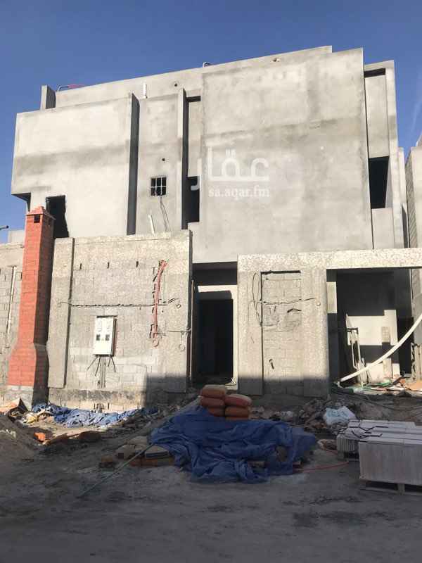 1411440 للبيع فله درج صاله وشقة على شارعين شمالي غربي مساحه 225 م حد تسعمائة الف يوجد اشراف هندسي
التواصل 0537770540