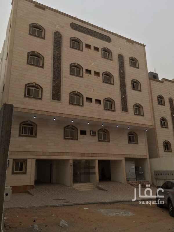 1444783 شقه ٣ غرف و٢ حمام ومطبخ وصاله وسطح امامى مستقل
ومحاط بساتر للايجار السنوي -دور المبيتات
السعر دفعتين ب ١٩ الف ريال
التواصل عبر الواتس اب وموقع بالخريطه بجوار مساكن للتمليك
عدد الشقق اثنين في نفس الدور وخصم خاص اذا تم ايجار الشقتين
عمارة وقف
