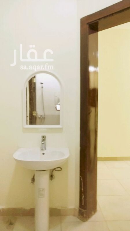 1286497 غرفه وصاله وحمام ومطبخ
راكب مكيفات اسبلت ومطبخ راكب
