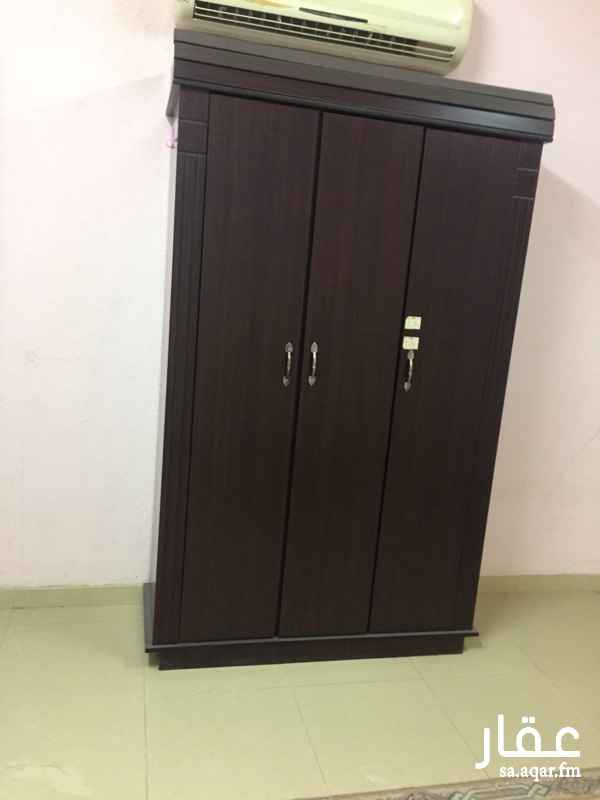 812448 اللبيع قطعتي ارض ركنيتان متلاصقتان ( راس بلك) بحي الفلاح بجدة ( العزيزية ا ) مساحة كل قطعة ٦٢٥م٢ وكل قطعة على شارعين الاولى على شارع شرقي وشارع جنوبي والثانية على شارع غربي وشارع جنوبي وعرض كل شارع ١٥ م وسعر المتر١٦٠٠ ريال وسعر القطعة الواحدة مليون ريال
