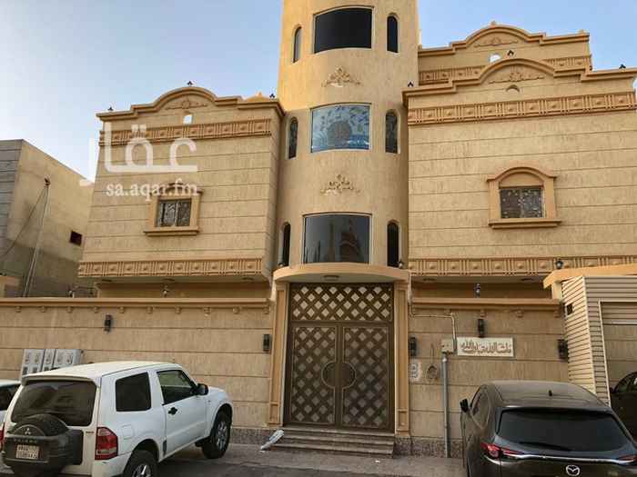 1653307 شقه ٣ غرف وصاله ومطبخ وحمامين وعداد مستقل للكهرباء وخزان مستقل للدور الأرضي وموقف خاص والمبلغ ١٦ الف
حي الصالحية - شمال جدة
للتواصل : 0554760858 ابو عبدالله