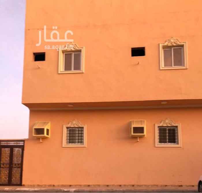 1384888 عمارة تتكون من ٧ شقق في حي العجاجي (ج١٥)
تقع على شارعين ٢٤ و ١٦
يفصل بينها وطريق المطار قطعه واحده
الدور الاول ٣ شقق مشطبة
الدور الثاني والملحق غير مشطبه
الشقق تتكون من ٣ غرف ومطبخ ودورتين مياة