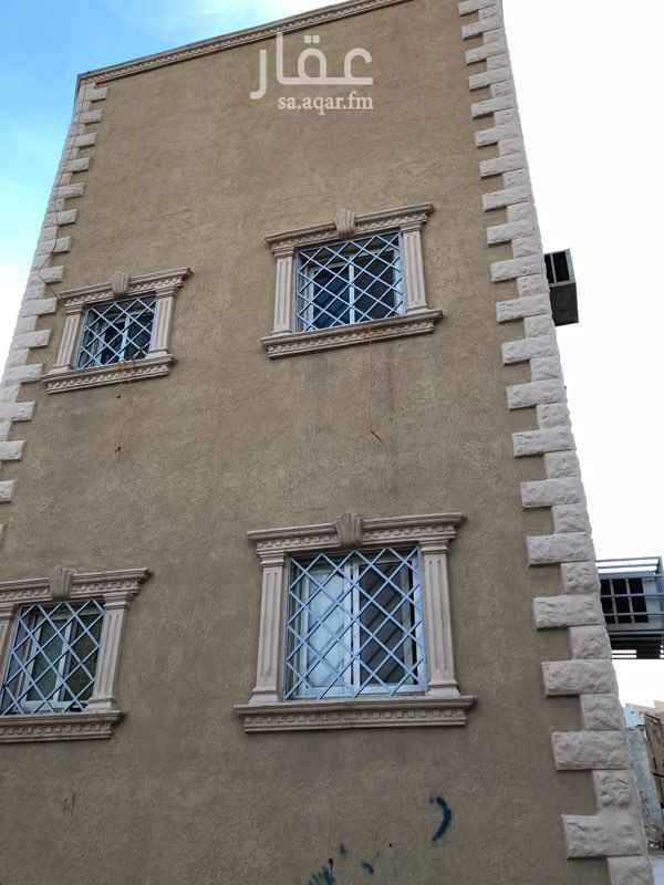 1243108 عماره ٥٠ متر في الشميسي على ٣ شوارع
موقع ممتاز قريبة من شارع السباله وعسير ومستشفى الشميسي
عمرها سنتين
شقتين وملحق
للبيع او للايجار
عدادين كهرب