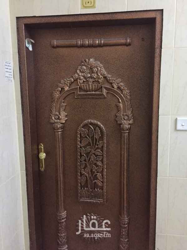1289712 غرف3
صالة1
دوراة مياه 2
