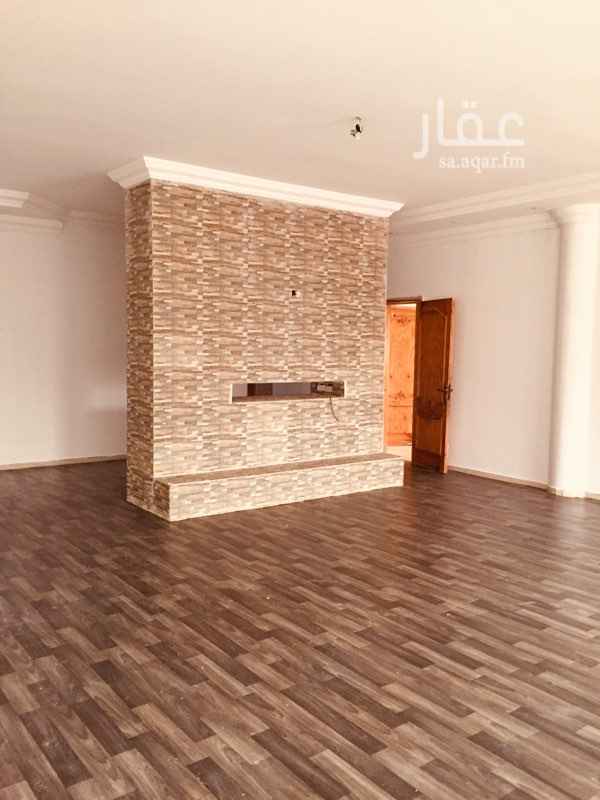 1572136 دور علوي بالكامل 3غرف نوم وصالون ومقلط الغرف كبيره وواسعه ومجدده نظيفة الموقع غير دقيق للمعاينه اتصال على الرقم 0537833345 فيها غرفه شغاله