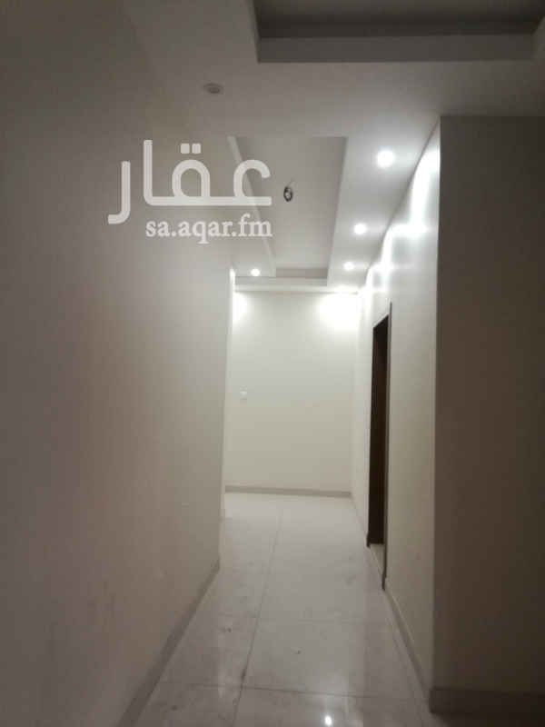 1528414 شقة منفصلة مستقلة داخل فيلا وليست عمارة ، مدخل منفصل ، يعني لحالك ، جديدة لم تسكن بعد
كبيرة جدا ، بناء شخصي
الموقع /
الرحيلي ، حي طيبة ، طريق المدينة على الشارع و ليست داخل الحواري