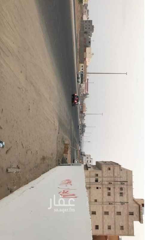 1646391 يوجد لدينا حوش للإيجار في حي الصالحية على شارع تجاري ٥٥ م
مساحتة ٦٦٠ متر مربع بالقرب من مركز اللياقة الذكية و بجوار غاز الشمال الإيجار السنوي ٨٥٠٠٠ ريال