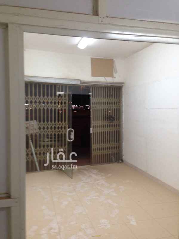 1549760 محل تجاري للايجار في حي اشبيليه الشرقيه يفتح ع خدمه طريق الشيخ جابر الصباح لمزيد من الاستفسار
ابو بدر
٠٥٥٤٤٣٦٦٩٢