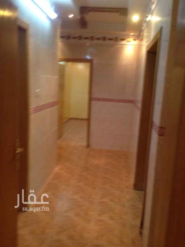 1759023 شقه ٤ غرف و صاله في حي اشبيليه الشرقيه شرق حديقه اشبيليا قريبه من طريق الشيخ جابر الشقه نظيفه و واسعه ملحوظه( عداد كهرباء مستقل )
السعر ٢٠ سنوي او ١٧٠٠ ريال شهري
لمزيد من الاستفسار
ابو بدر 0554436692
او الرقم الثابت
0112770208