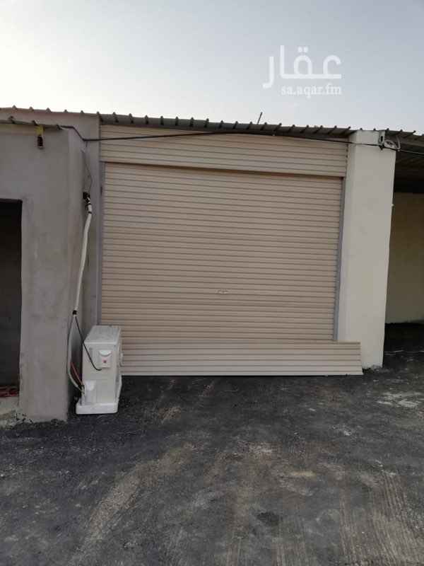 1390078 يفضل التواصل واتس اب
ارسال صوره الاعلان
25 متر الايجار ب 800ريال
35متر الايجار ب 1000ريال
60 مار الايجار ب 1500ريال
مواقف سيارات للتحميل والتنزيل البضاعه يوجد حارس
وجميع الخدمات قريبه من الموقع الايجار شامل الحراسه والنظافه والكهرباء +500 ريال تامين
العنوان حي بريمان