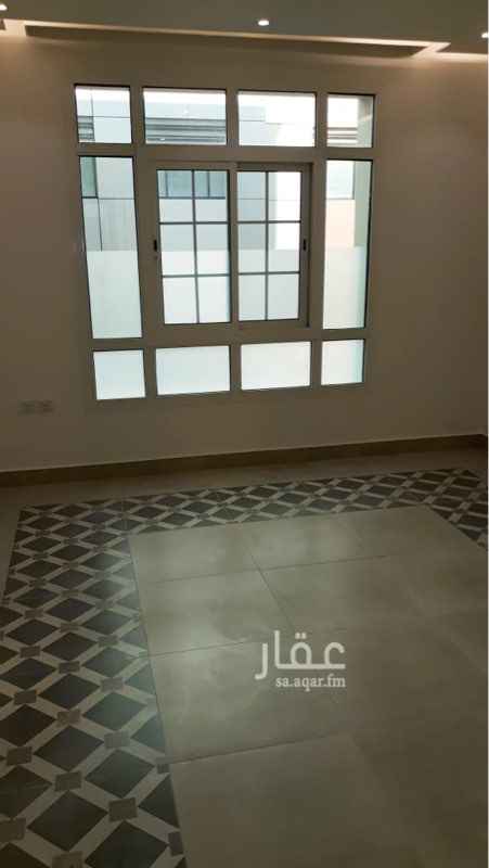 1350988 شقة فاخرة للإيجار مجددة بالكامل
٥ غرف
مطبخ
٣ دورات مياه
صالة صغيرة.
مجهزة بتسليك داخلي للانترنت والتليفونات بجميع الغرف
السعر نهائي ٤٣ ألف ريال.
للاستفسار يرحى التواصل واتس اب.