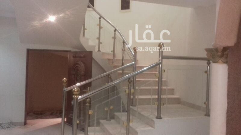 1524040 للايجار فيلا حي الياسمين مربع 18
مكون من
تحت
مجلس ومقلط وصاله
غرفه كبار سن وثلاث دورت مياه
دور أول مكون من
ربع غرف نوم وصاله
وسطح غرفه خادمه وغرفه غسيل
مدخل سيارة غرفه سائق
السعر80الف دفعتين