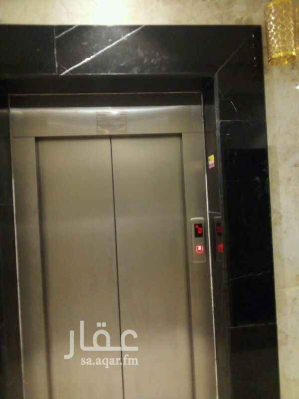 1691365 شقه اللايجار بحى الياسمين مربع16
مكون من مجلس وصاله 2غرف نوام
مكيفات اسبلت راكب
مطبخ راكب
في مصعد
الشقه عماره رقم1 و8
شقه رقم1دوار ارضي رقم8علوي