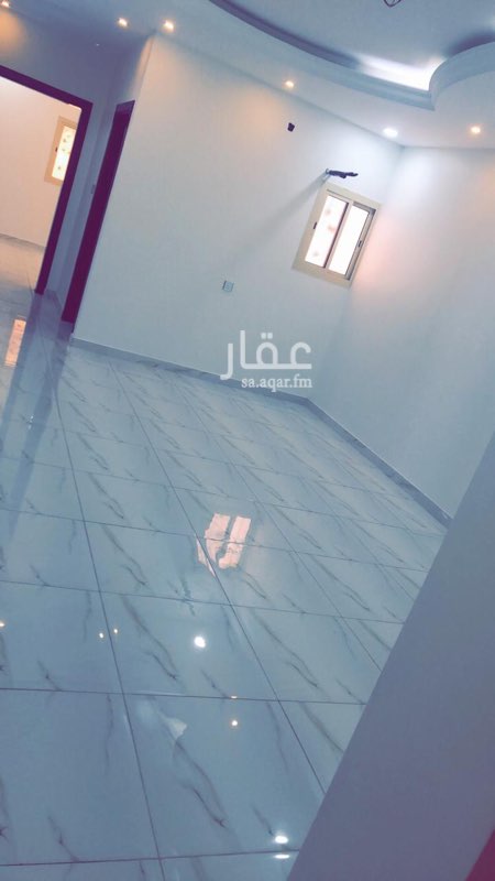 1690853 شقه للإيجار في القيم الحلقه الغربية مقابل جامع الرضوان خلف مطعم طازه
الدور : 4
يتوفر مصعد
مدخلين رجال ونساء
عدد الغرف : 4
مطبخ
صالة
3 :دورات مياه
عداد كهرب مستقل + ساعه مياه مستقلة لكل شقه
التأجير للعرسان او عائله صغيره فقط
سعر التأجير 20,000 ريال
عمر العمارة سنتان