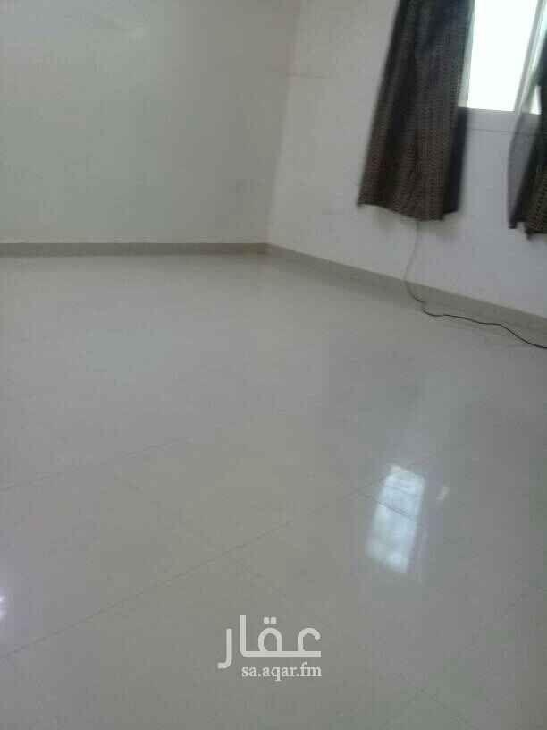 1699524 شقه للايجار عوائل غرفه ومطبخ وحمام راكبه مكيفات وموقع ممتاز جدا قريبه من طريق الملك عبدالله