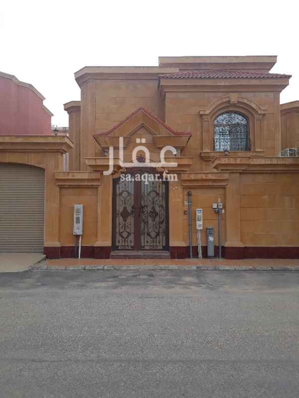 1473300 فلا فخمه بجوار كليه المانع وبجوار جامعه الدمام والمستشفى
يوجد غرفه سايق خارجيه عمر الفلا ٤سنوات