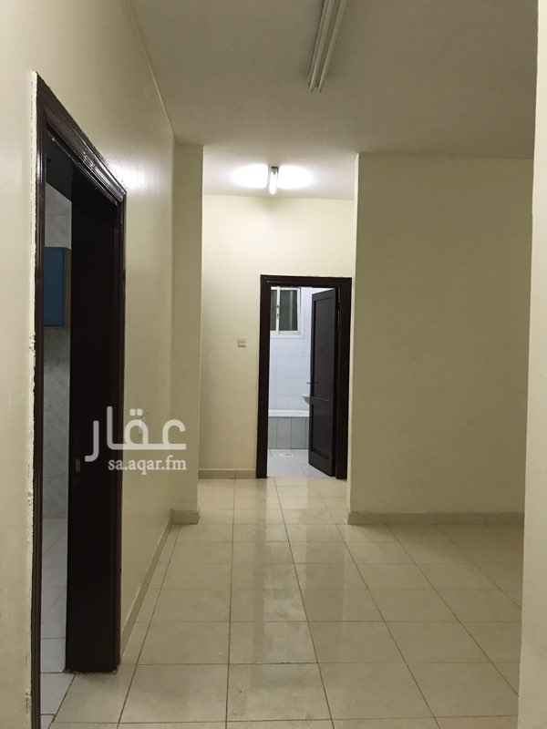 1412060 ( عدد٣ شقق بعماره تجاريه ) بحي الأندلس على شارع عبدالرحمن الناصر
تتميز بقربها من محطة القطار
( ١ )ارضيه / ( ٢ ) دور اول
كلاً منهم تشتمل على:
عدادكهرباء مستقل مدخلين
مجلس+صاله+٢غرف نوم+مطبخ+٢دورات مياه
ب ١٦ ألف + ٣٠٠ ريال رسوم
جزئيه للمياه وصرف صحي
من افضل المواقع التي تتميز بالهدؤ وبقربها للمرافق التعليميه والخدمات العامه ومحطة القطار
شرفونا بالمكتب حياكم الله للمعاينه
أبو بدر