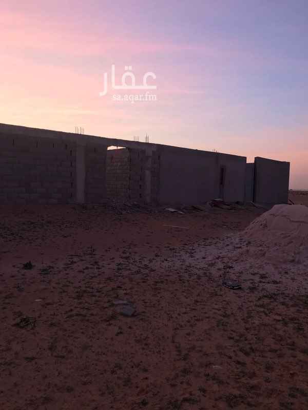 1349867 استراحه عظم للبيع في مخطط 3538
شرقي 20
المساحه 750م
الموقع جدا ممتاز
قسم منتهي منه
يركب المواد الصحية
مبلط وسيراميك
وهو عباره عن ملحق فيه 3 غرف ومطبخ 2دورة مياه
وصاله
ويوجد فيه خزانين مياه وصرف
بيبان الاستراحة راكبه الخارجي والداخلي حديد والقسم الثاني عظم
للتواصل:0549000448