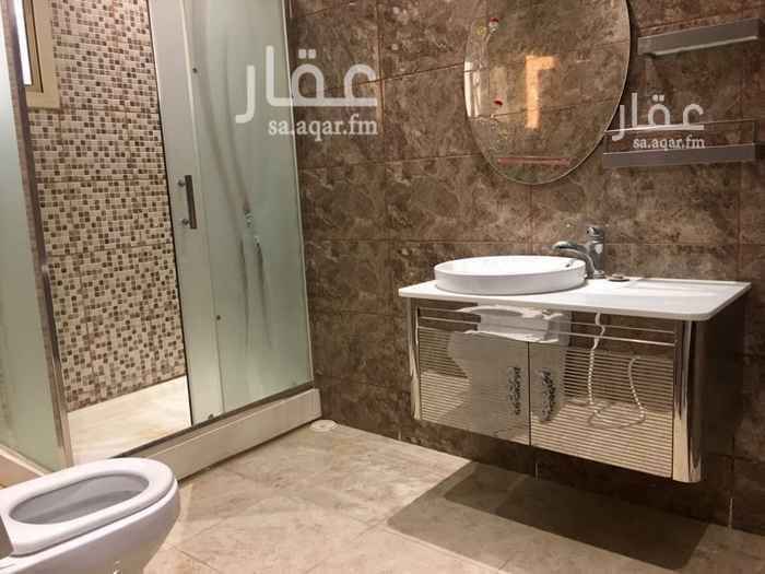 1759361 للبيع فيلا في ابحر الشماليه (حي الياقوت)
الدور الارضي: عباره عن مجالس رجال وصاله طعام رجال ومجالس نساء وصاله ومطبخ ودورتين مياه ومسبح
الدور الاول :عباره عن 3 غرف نوم و صاله وثلاث حمامات
الملحق: عباره عن غرفتين وصالة وحمام وسطوح
يوجد تاسيس مصعد
ملاحظه: الفيلا لم تسكن
المساحه 262 م
الواجهه جنوب
عرض الشارع 15
المطلوب: مليون و٣٠٠الف
للتواصل على الواتس اب فقط الحاتم للعقار0549012589