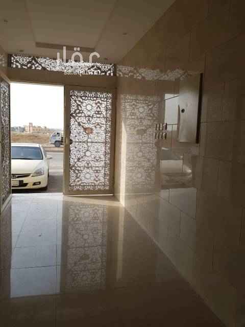1584930 شقه ارضيه للإيجار في عمارة سكنية
ثلاث غرف نوم منها غرفه ماستر وصاله
ومجلس رجال ومستودع صغير
عداد الكهرباء مستقل والماء واصل
الإيجار 1500 شهري
للإستفسار
0549073541 ابو عمر
مكتب سكن الضاحية العقاري