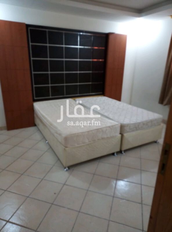 1677200 شقه للايجار عوائل
حي الفيحاء شارع هارون الرشيد
غرفه ودوره مياه
راكب مكيف
تشطيب سوبر لوكس
بجوارها جميع الخدمات