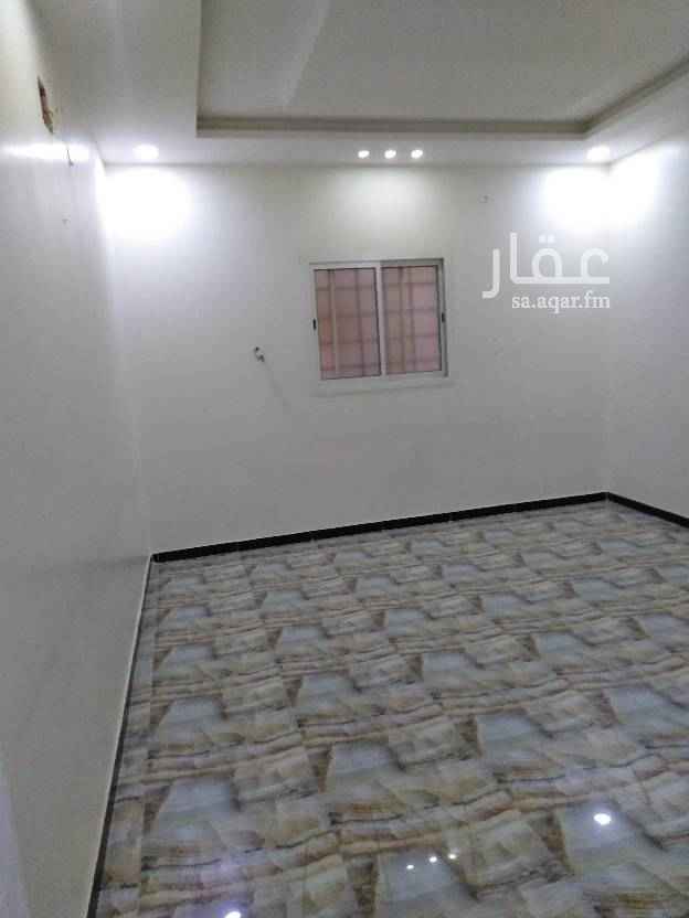 1687936 شقه عوايل 4وصاله 2حمام مطبخ بالرمال التعمير كهربا مشتركه