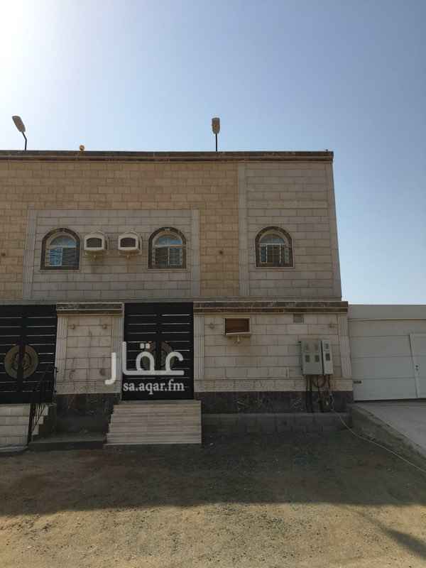 1580965 السعر نهائي الموقع صحيح ادناه
في موقع مميز قريبه علي البحر