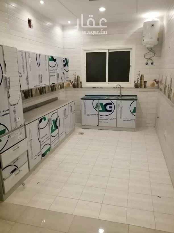 1556698 شقه للايجار دور علوي
جديد غرفتين نوم ومجلس
وصالة ومطبخ و2حمام
راكاب مطبخ ومكيفات