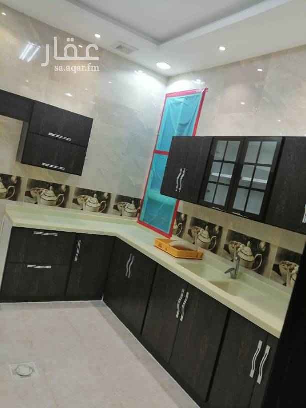 1645132 للبيع عماره في حي الياسمين
مكونه من الآتى :
11 فتحه
و16 شقة
اربع شقق بالدور الأرضي
وثمانيةشقق بالدور الاول
وأربع شقق الدور الثاني بالسطح
مكونات الشقق
ثلاث غرف وصالة ومطبخ و2حمام
مطبخ ومكيفات اسبيلت راكب
يوجد 2 مصعد يخدم العمارة
مساحات الغرف 5×4
الصالة 5 × 5
يوجد تأمين 2000 ريال لكل شقة الإيجار قسطين
الدخل
الشقق مؤجرة من 27 الف الي 30الف
دخل الشقق 500 الف
المحلات 11 فتحه من35الف دخلهم 400الف مواجر كامل الدخل دخل العمار900000. سوم 11مليون و300الف
البيع 11مليون500الف