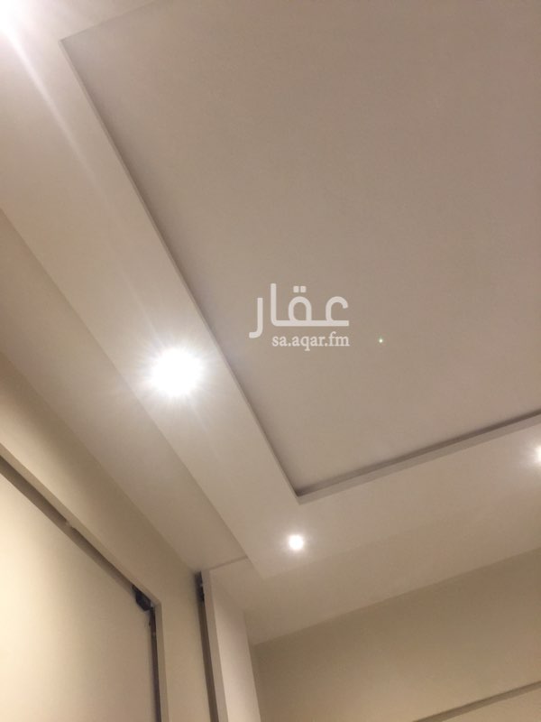 1422539 غرفه ومطبخ ودوره مياه بسطح مستقل