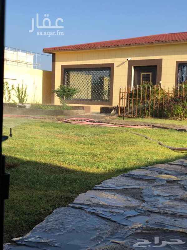 1383653 استراحه للايجار تبعد ٢كيلو عن محطه واصليه المساحه الإجمالية 600 متر
مجلس رجال مع دوره مياه
مجلس نساء مع دوره مياه
غرفه نوم بحمام خاص رئيسيه
غرفه نوم
غرفه صغيره للجلوس
صاله
مطبخ مطل على الصاله
يتوفر دكات خارجيه لقسم الحريم
يتوفر دكات خارجيه لقسم الرجال
يتوفر مسطحات خضراء .
يتوفر قسم عوائل .
يتوفر برميل لندي
مؤثثة أثاث جديد
الايجار اليومي فقط
التواصل واتساب او ع الخاص
ماشاء الله تبارك الله