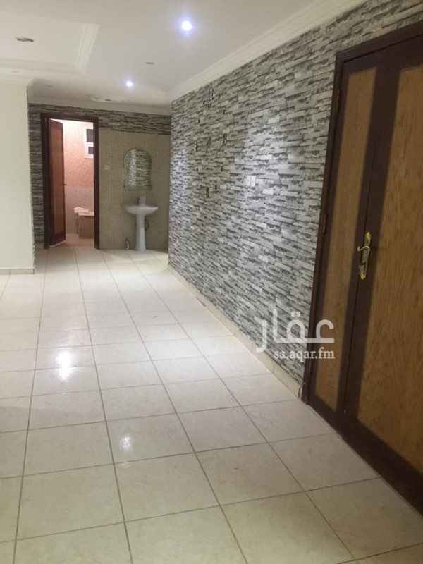 1510993 شقه مع السطح ٣ غرف وصاله ومطبخ و٢ دورات مياه
للاجار عشرين الف في السنه على دفعتين
موقع ممتاز قريبه من شارع القلم