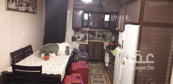 1585448 شقه عوائل دور ارضي مكونه من غرفتين وصاله ومطبخ وحمام واحد قريبه جدااا من مستشفى المركز التخصصي الطبي ، للتنازل باقي في الايجار ٦ اشهر من اول شهر يوليو 2019 مطلوب دفع قيمة ال ٦ اشهر المتبقيه وهي 7500 ريال للاتصال 0542336980 الشقه بدون عفش بدون فرش بدون دواليب مطبخ بدون مكيفات بدون نجف
