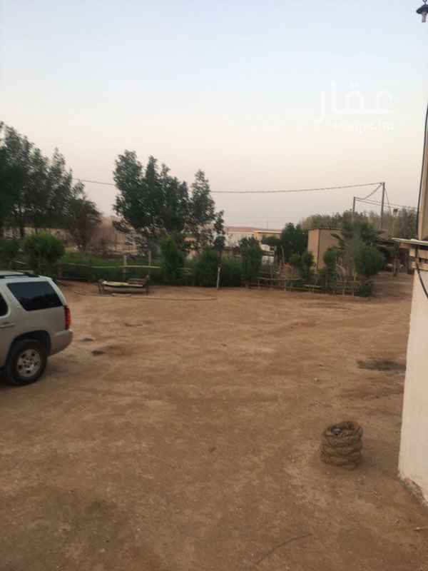 1172877 الموقع : طريق حفيرة نساح بعد نقطة التفتيش المحلي بالقرب من وادي جمل مخطط العجرشي. المساحة : 5000 متر مربع (الصك شامل المخطط لدى المالك) المحتويات : 1- بيت من غرفة ومطبخ وحوش ودورة مياه 2- مجلس خارجي مع دكه ودورة مياه 3 حوش غنم من غرفتين بالغنم . 4- غطاس مويه عدد 2 مويه بوصتين وبوصة ونص توفر الماء من ساعتين الى ثلاث ساعات حالياً. 5 - بركة 6- خزان ماء 7 - عدد 40 نخيل تقريبا مثمر وأشجار متنوعه .
والله ولي التوفيق
0550055549