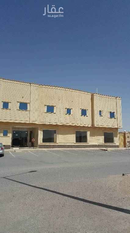 1452896 شقق مفروشة راس بلك ٣ شوارع 50 موقف سيارة . مكونة من ٣٠ شقة
( ٢٠ شقة ) من غرفة وصالة ومطبخ وحمام + (١٠ شقق ) من غرفتين وصالة ومطبخ وحمام + ٢ مصعد .شارع بحر العرب حي اشبيلية