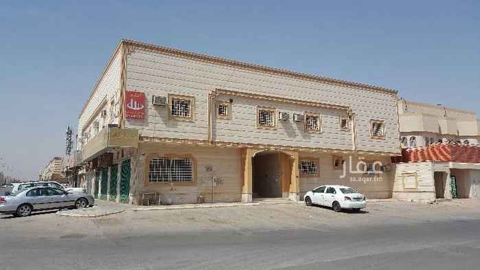 1748602 شقة عائلية بالسطح مكونة من غرفتين وصالة ومطبخ و٢ حمام + سطح خاص من داخل الشقة ..مجددة بويات بالكامل
شارع قس بن ساعدة مع عبدالله المانع حي الملك فيصل